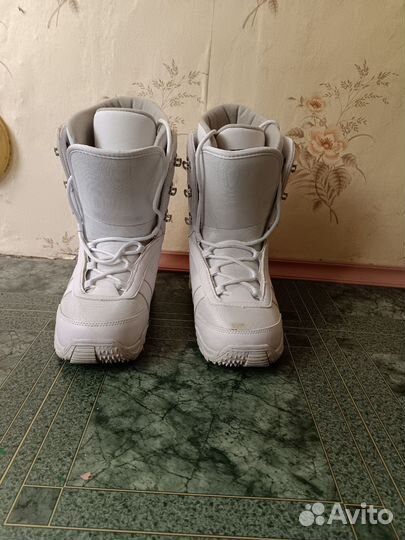 Сноуборд женский комплект под ключ