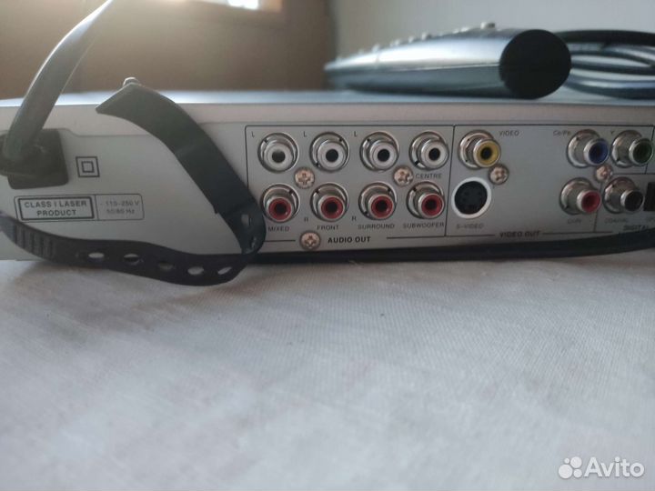 Dvd караоке-плеер BBK DV524SI