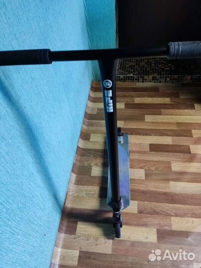 Трюковой самокат Hipe xl