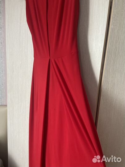 Вечернее платье в пол