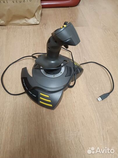 Джойстик Thrustmaster TopGun Fox 2 Pro USB