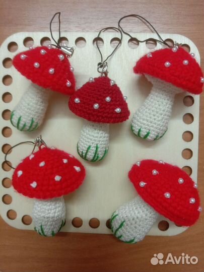 Детские игрушки, брелок-гриб