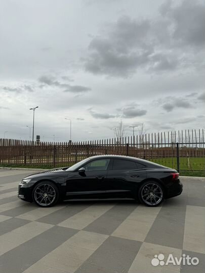 Audi e-tron GT 476 AT, 2021, 14 000 км