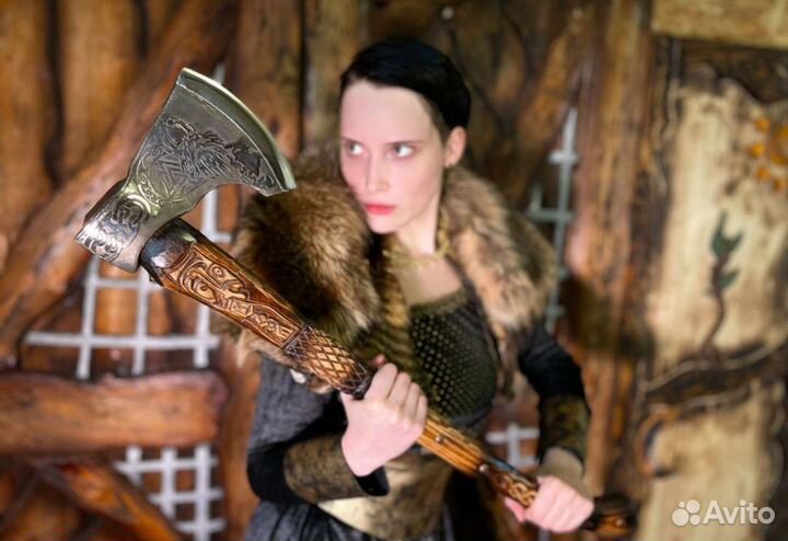 Топор кованый ручной работы