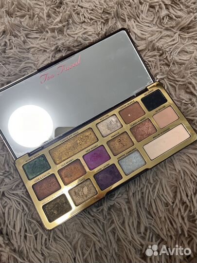 Too Faced chocolate Gold