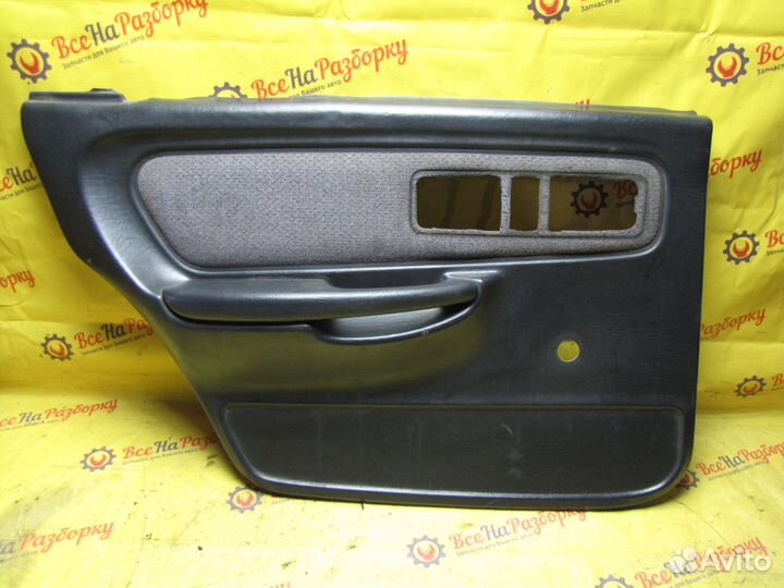 Обшивка задней левой двери Ford Scorpio