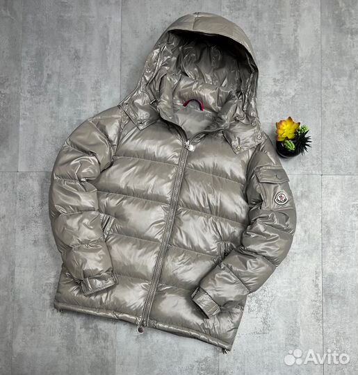 Пуховик Moncler