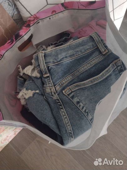 Пакет с джинсой на подделки