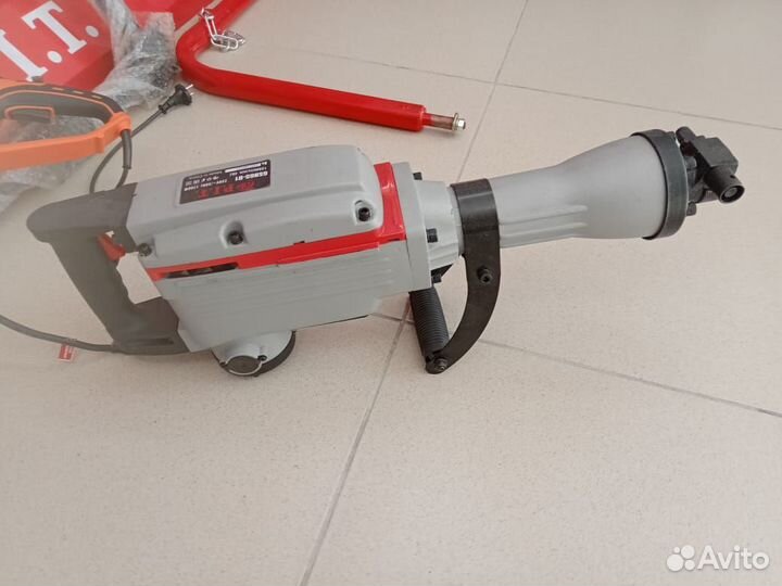 Отбойный молоток