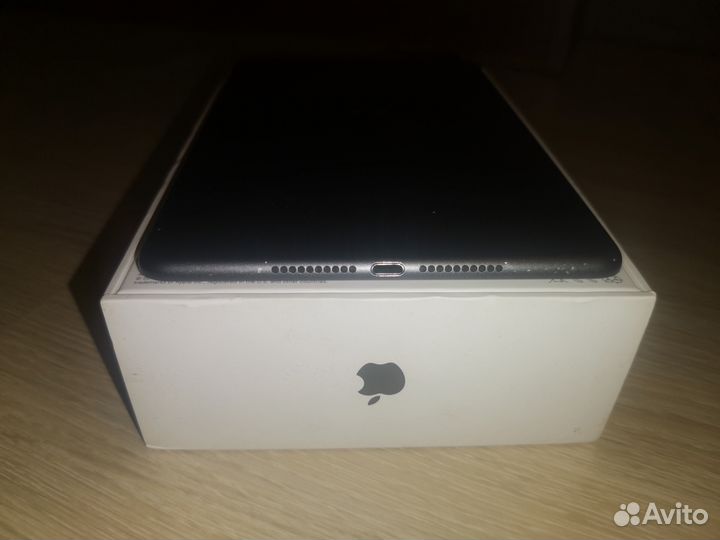 iPad mini 5 wi-fi 64gb