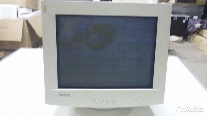 CRT Монитор 17