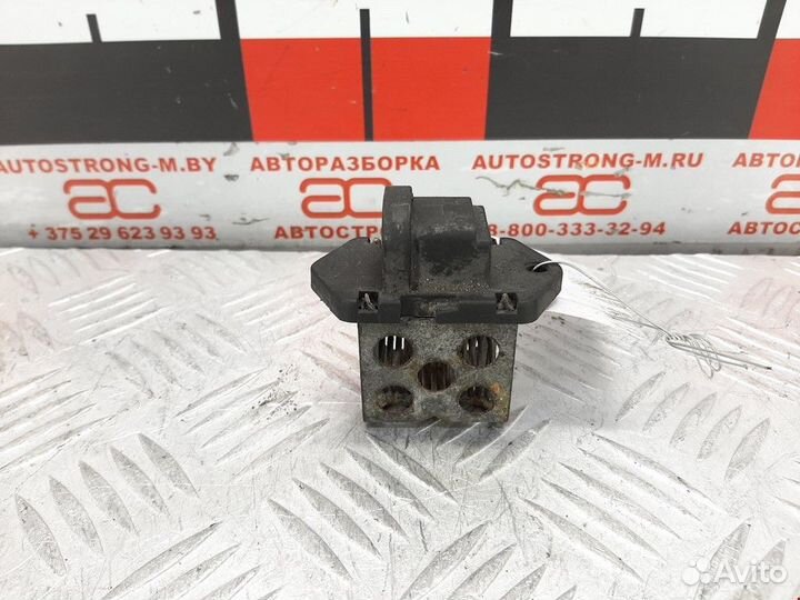 Блок реле Renault Scenic 2 2006 7701206244