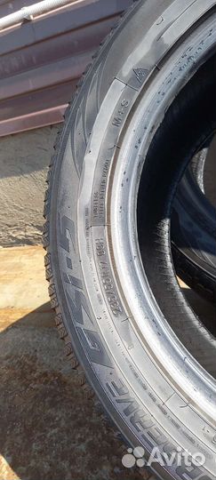 Bridgestone Blizzak Revo2 235/55 R17 103