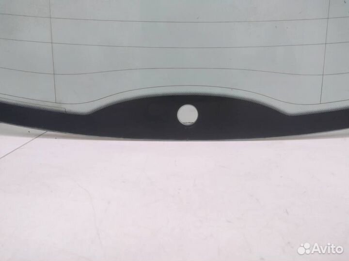 Стекло заднее Skoda Rapid 2012-2020