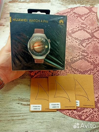 Huawei watch 4 pro titanium