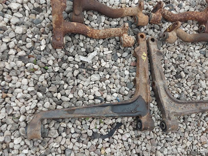 Рычаги передней подвески Фольксваген Т4