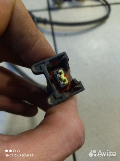 Датчик abs задний левый Hyundai Solaris 2