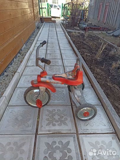 Детский велосипед