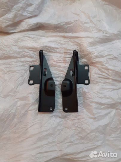 Кронштейны капота Ниссан Максима А33