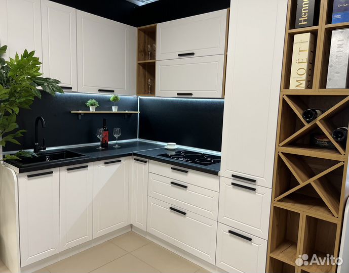 Кухонный гарнитур угловой модульный белый