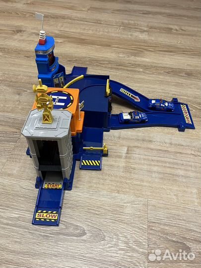 Игровой набор/парковка/полицейский участок