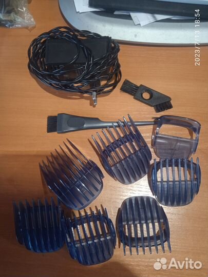 Машинка для стрижки с пылесосом