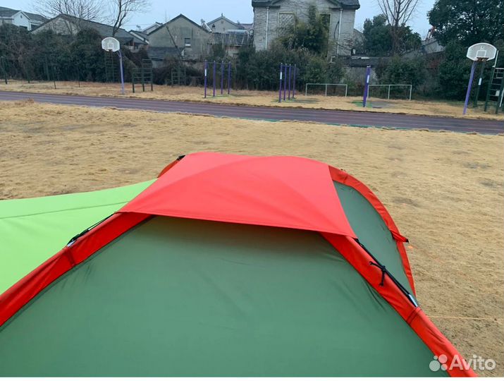 Палатка туристическая 6 местная с тамбуром