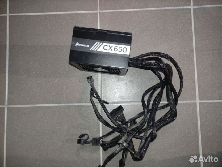 Блок питания corsair CX650