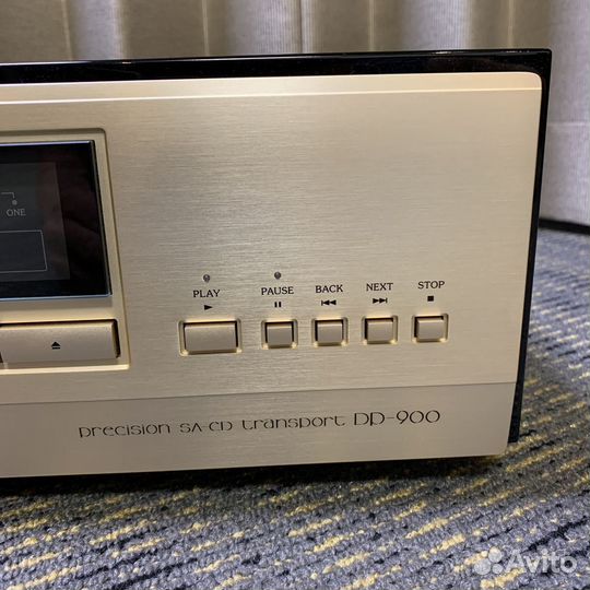 Проигрыватель CD Accuphase DP-900 Gold транспорт