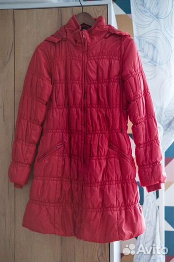 Вещи для беременных куртка, сарафан 42