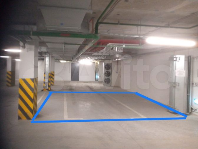 Машиноместо, 28 м²