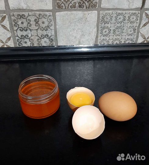 Масло из яичных желтков (жареных)