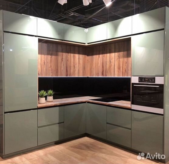 Кухня в стиле минимализм на заказ