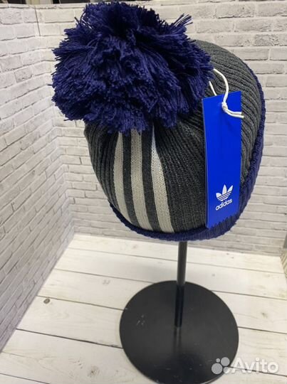 Шапкас помпоном Adidas оригинал р-ры разные