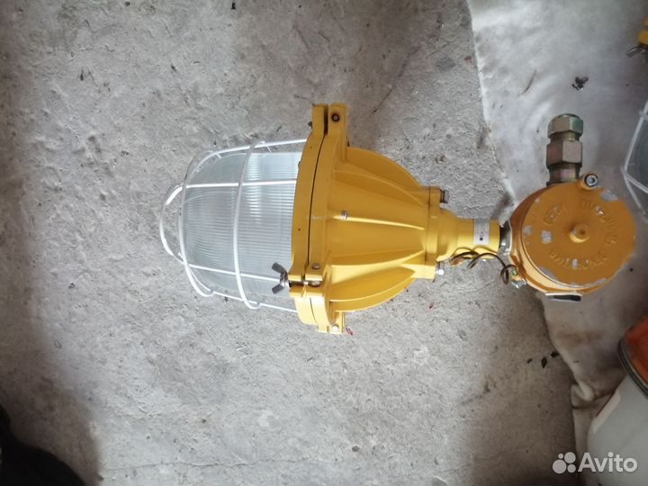 Светильник взрывозащещенный