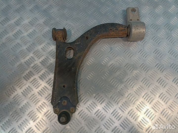 Рычаг нижний передний левый Ford Fusion