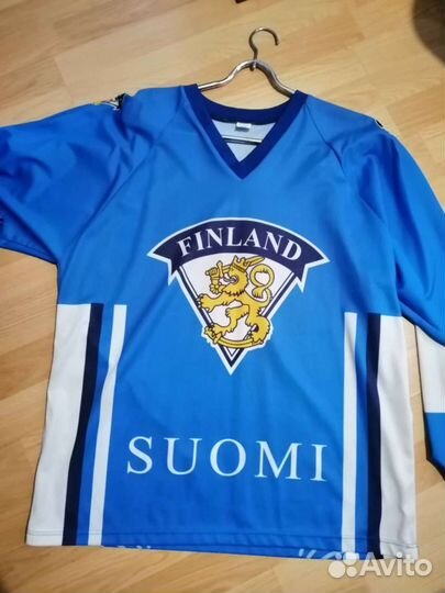 Хоккейный свитер