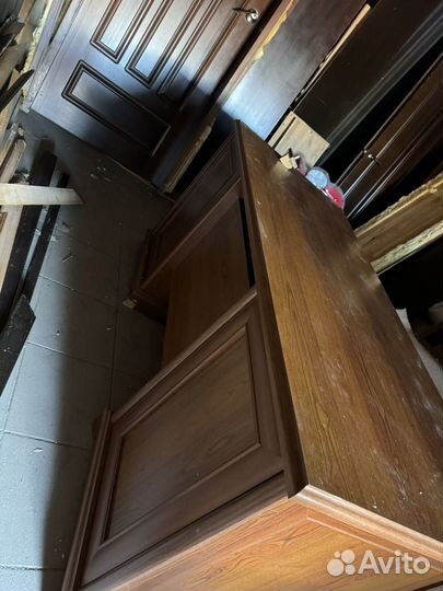 Письменный стол из кабинета