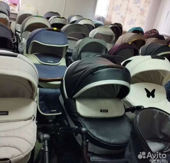 Коляска современная модель