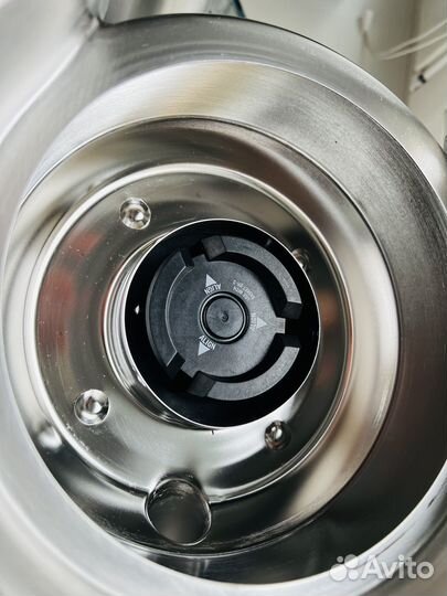 Соковыжималка Bork. Инф. в объявлении