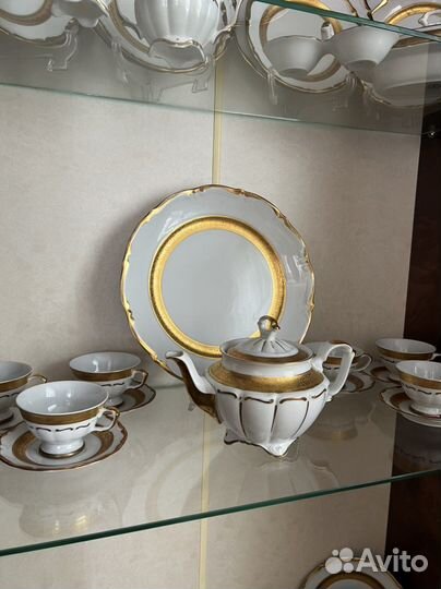Сервиз столовый и чайный