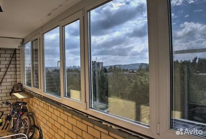 Остекление балкона и установка пластиковых окон