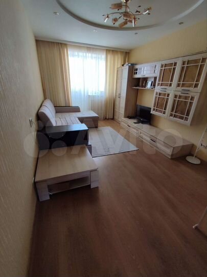 3-к. квартира, 80,4 м², 8/10 эт.