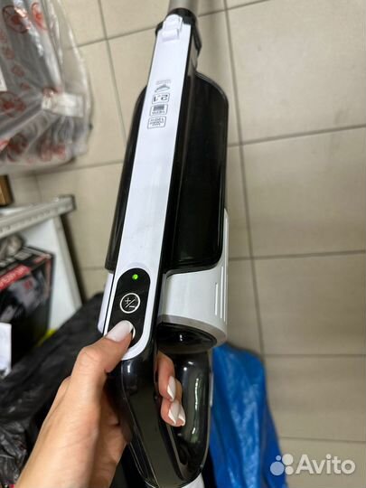 Вертикальный пылесос Maxwell MW-3246