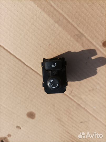 Блок управления зеркалами Subaru Impreza XV