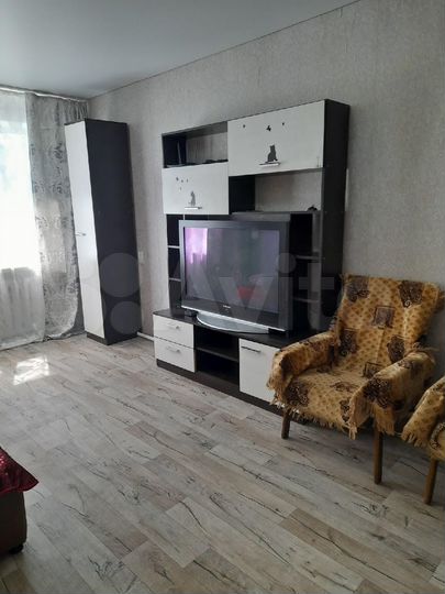 2-к. квартира, 46 м², 1/2 эт.