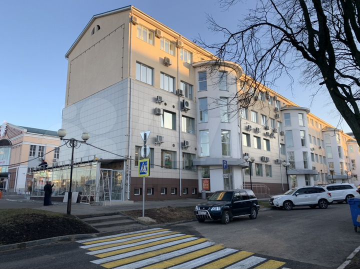 Центр города - подвал 593 м²