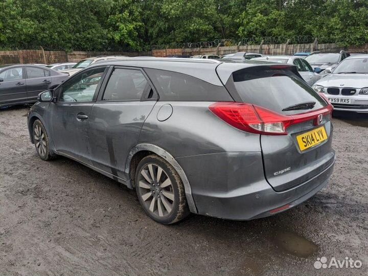 Разбираю на запчасти Honda Civic 9