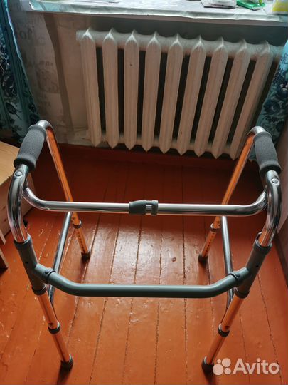 Ходунки для взрослых