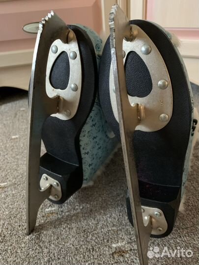 Коньки женские 35.5-36.5